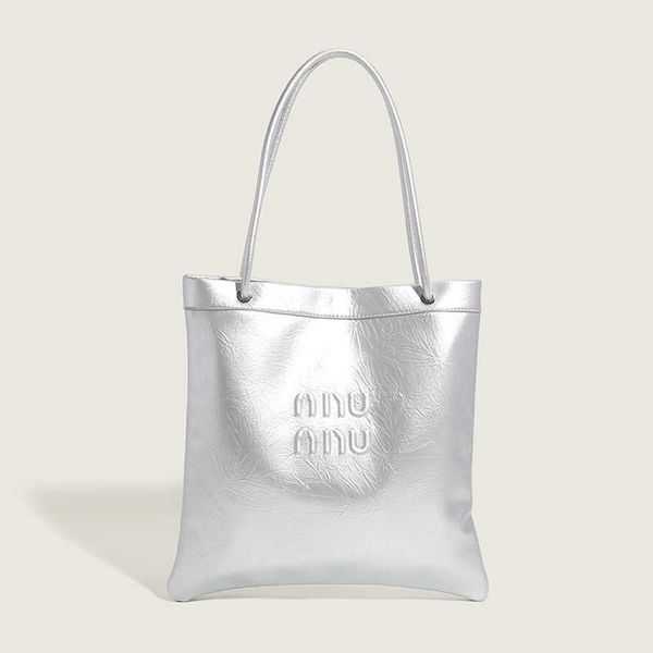outdoor tote women's bag soft face tote bag women's shoulder crossbody bag simple large capacity commuting underarm bag tote for t
outdoor tote women's bag soft face tote bag women's shoulder crossbody bag simple large capacity commuting underarm bag tote for t