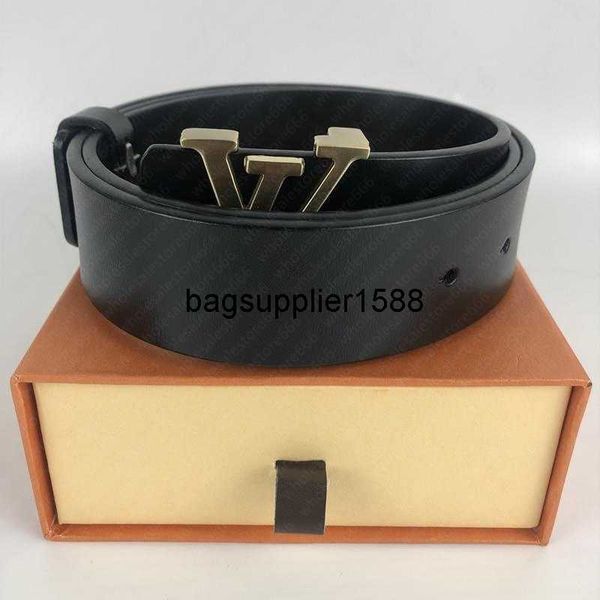 2022 fashion buckle genuine leather belt with box designer men's and women's belts, men's high-quality aaaaa, Black;brown
2022 fashion buckle genuine leather belt with box designer men's and women's belts, men's high-quality aaaaa, Black;brown