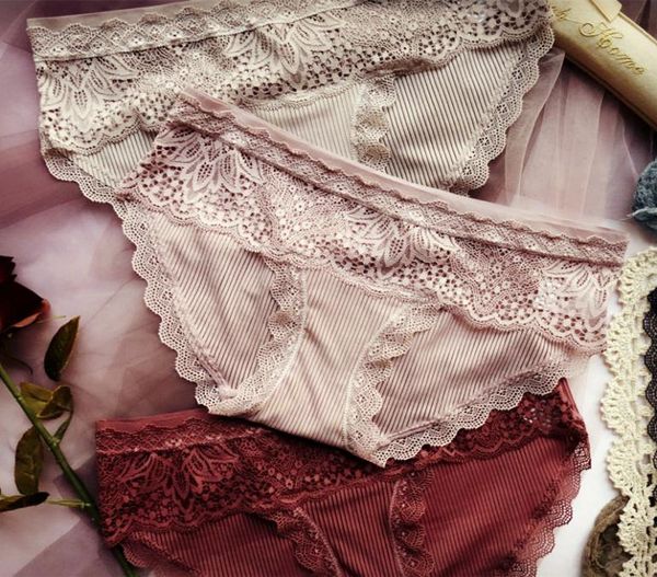 panties female ice silk seamless european and aman retro transparent stripes hollow flower lace edge low waist bag hip briefs9352734, Black;white
panties female ice silk seamless european and aman retro transparent stripes hollow flower lace edge low waist bag hip briefs9352734, Black;white