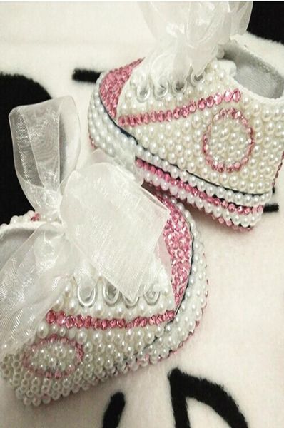 dollbling rhinestone pearl crystal baby girl chil shoes handmade shining diamond first walkers soft sole princess shoes8947895
dollbling rhinestone pearl crystal baby girl chil shoes handmade shining diamond first walkers soft sole princess shoes8947895