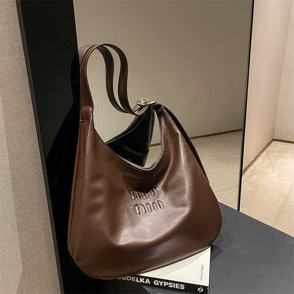 outdoor tote high bag women's bag fashion casual shoulder crossbody bag dumpling bag tote for traveling miui bag 7o75
outdoor tote high bag women's bag fashion casual shoulder crossbody bag dumpling bag tote for traveling miui bag 7o75