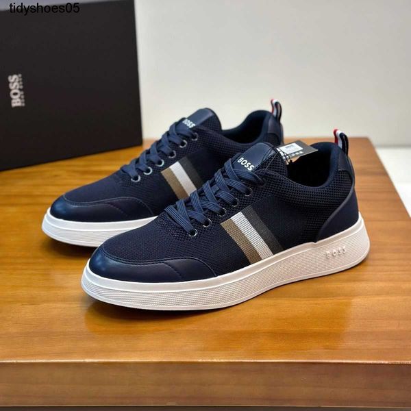 spring and autumn new boss luxury fashion brand casual shoes fashion breathable sneakers men's casual shoes, Black
spring and autumn new boss luxury fashion brand casual shoes fashion breathable sneakers men's casual shoes, Black
