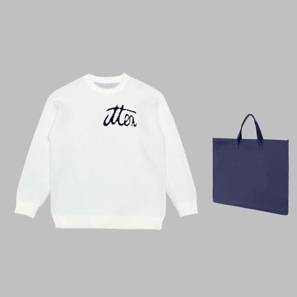2023 autumn and winter pullover long-sleeved fashion sweater for men and women the same classic black and white sweater v205, Black;brown
2023 autumn and winter pullover long-sleeved fashion sweater for men and women the same classic black and white sweater v205, Black;brown