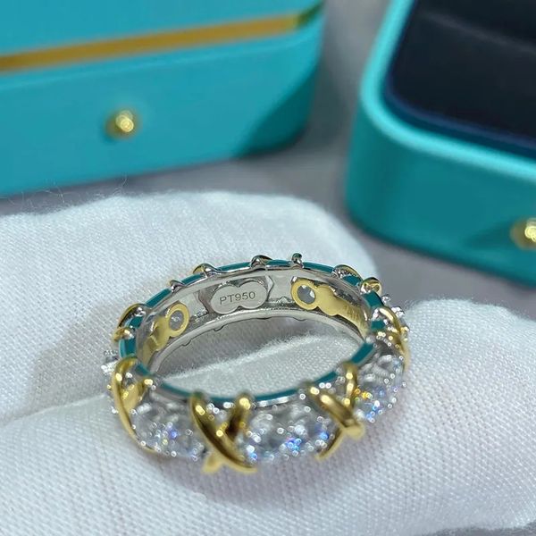 luxury designer ring classic cluster rings for women designers simulated diamond white gold sliver cross stud flower party birthday gift, Silver
luxury designer ring classic cluster rings for women designers simulated diamond white gold sliver cross stud flower party birthday gift, Silver