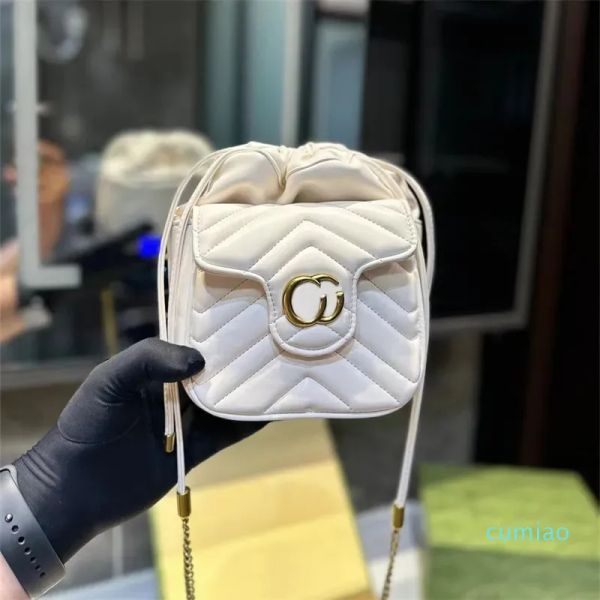 2023 new fashion bucket shoulder bags designer bag woman crossbody bag luxury cross body small phone tote leather black white gold letter 5a
2023 new fashion bucket shoulder bags designer bag woman crossbody bag luxury cross body small phone tote leather black white gold letter 5a