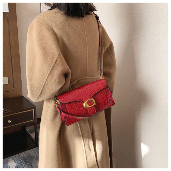 the totes bags pu leather women crossbody handbag fashion elling handbags luxury designers shoulder bag, Red;black
the totes bags pu leather women crossbody handbag fashion elling handbags luxury designers shoulder bag, Red;black