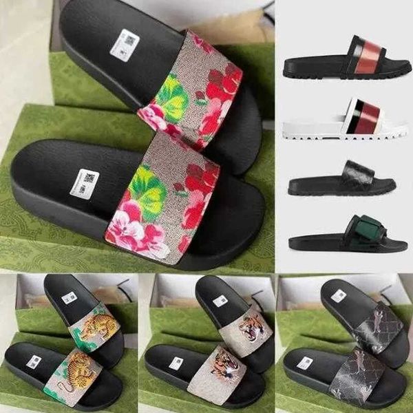 mens designer slides sandal rubber slides platform classic slipper beach slippers with box big size no311, Black
mens designer slides sandal rubber slides platform classic slipper beach slippers with box big size no311, Black