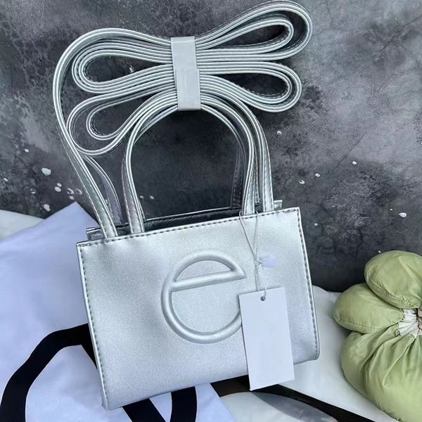 ct tote bag designer bag 3 sizes snap-fastener soft leather crossbody bag shoulder evening bags satchels bag t230228 bushwick birkin classic
ct tote bag designer bag 3 sizes snap-fastener soft leather crossbody bag shoulder evening bags satchels bag t230228 bushwick birkin classic