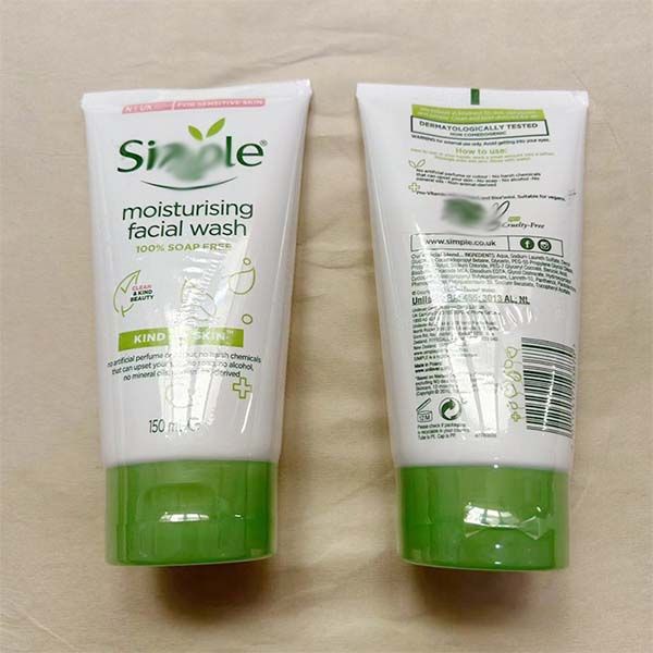 simple moisturising face wash simple kind to skin simple daily skin care routine products 150ml dhl
simple moisturising face wash simple kind to skin simple daily skin care routine products 150ml dhl