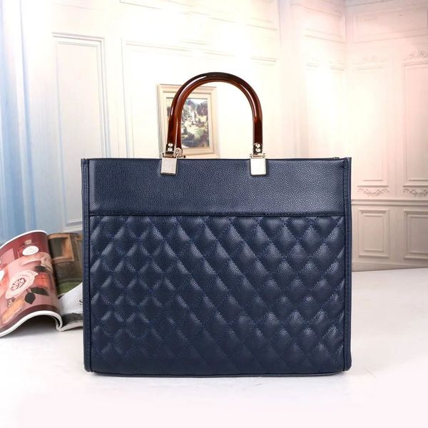 designer bag 2023 luxury fashion women crossbody shoulderbag waist wallet women large capacity tote bag leather totes cute handle fashion me
designer bag 2023 luxury fashion women crossbody shoulderbag waist wallet women large capacity tote bag leather totes cute handle fashion me