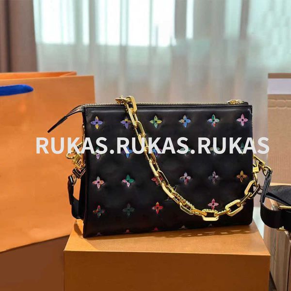 2023 casual crossbody bag new simple luxury design small square bag female zipper fashion summer commute bag handbag
2023 casual crossbody bag new simple luxury design small square bag female zipper fashion summer commute bag handbag