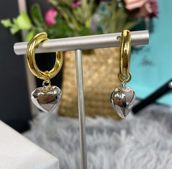titanium steel t simple steel ear nail ear line earrings for woman jewelry6915765, Golden;silver
titanium steel t simple steel ear nail ear line earrings for woman jewelry6915765, Golden;silver