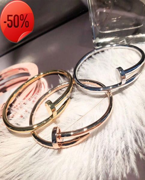 titanium steel diamond nail bracelet ladies european and american fashion big popular single row pulseira jewelry8589772, Black
titanium steel diamond nail bracelet ladies european and american fashion big popular single row pulseira jewelry8589772, Black