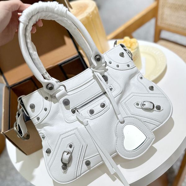 classic handbags shoulder bag fashion women large tote bags genuine leather travel shopping purse zipper closure metal hardware removable st
classic handbags shoulder bag fashion women large tote bags genuine leather travel shopping purse zipper closure metal hardware removable st