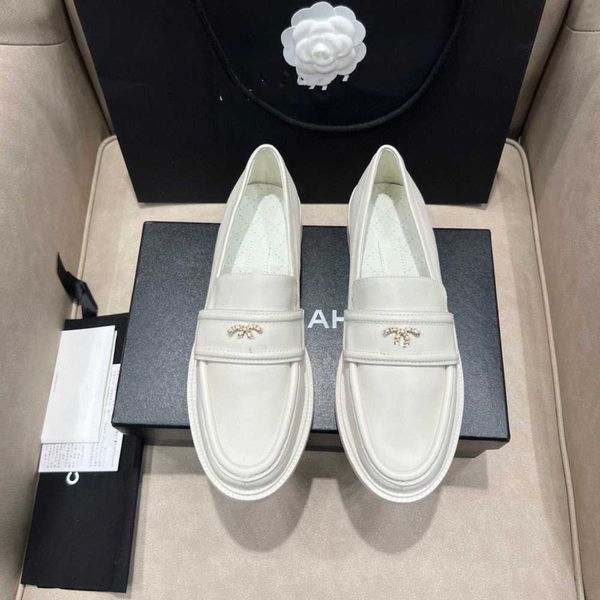 designer channel flats shoes high-version small shoes women's english style flat bottom single-footed shoes casual small leather shoes, Black
designer channel flats shoes high-version small shoes women's english style flat bottom single-footed shoes casual small leather shoes, Black