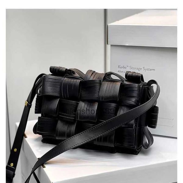 bags shoulder leather designer gold chain bag lady single wallets woven handbags women fashion claic cross body totes purses popular 2023
bags shoulder leather designer gold chain bag lady single wallets woven handbags women fashion claic cross body totes purses popular 2023