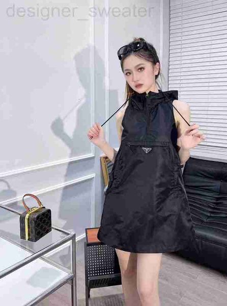 casual dresses designer 23 spring and summer new fashion cool triangle sleeveless nylon vest dress uhp2, Black;gray
casual dresses designer 23 spring and summer new fashion cool triangle sleeveless nylon vest dress uhp2, Black;gray