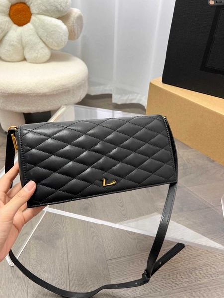 luxury designer bags handbag shoulder crossbody bag tote 2023 new fashion texture multifunctional portable envelope bag french purse factory
luxury designer bags handbag shoulder crossbody bag tote 2023 new fashion texture multifunctional portable envelope bag french purse factory