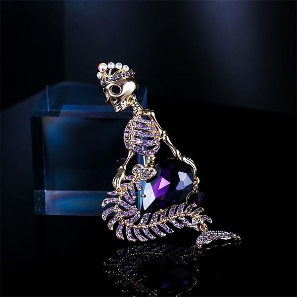 pins brooches halloween skull brooch women broche femme mermaid pin crown skeleton crystal gold color party jewelry gift fashion 230228, Gray
pins brooches halloween skull brooch women broche femme mermaid pin crown skeleton crystal gold color party jewelry gift fashion 230228, Gray