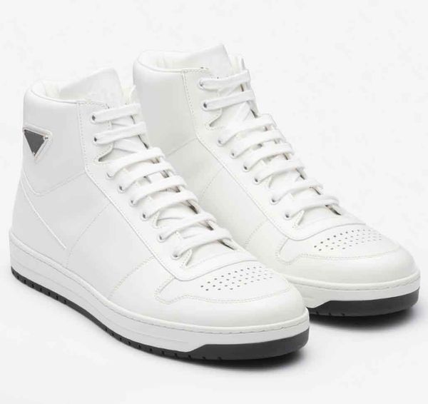 luxury downtown men sneakers shoes chunky light rubber sole runner sports typical techwear excellent skateboard walking discount, Black
luxury downtown men sneakers shoes chunky light rubber sole runner sports typical techwear excellent skateboard walking discount, Black