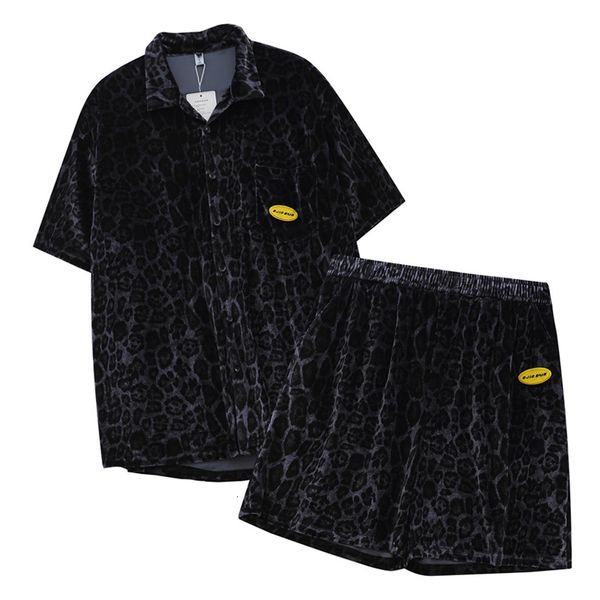 mens tracksuits velvet leopard short sleeve shirt sets summer high street twopiece suit streetwear loose casual sports 230228, Gray
mens tracksuits velvet leopard short sleeve shirt sets summer high street twopiece suit streetwear loose casual sports 230228, Gray
