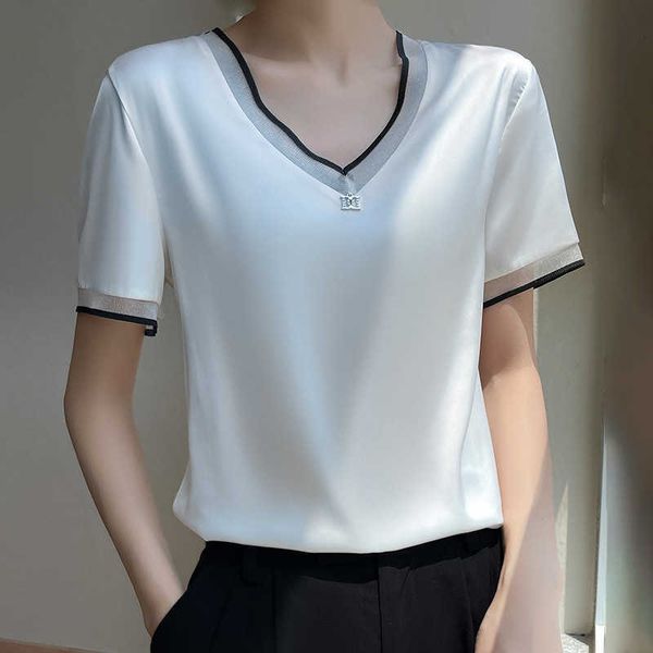 t-shirt imitation silk summer v-neck blouse women's thin style underlay short-sleeved pullover 2023 new breathable, White
t-shirt imitation silk summer v-neck blouse women's thin style underlay short-sleeved pullover 2023 new breathable, White