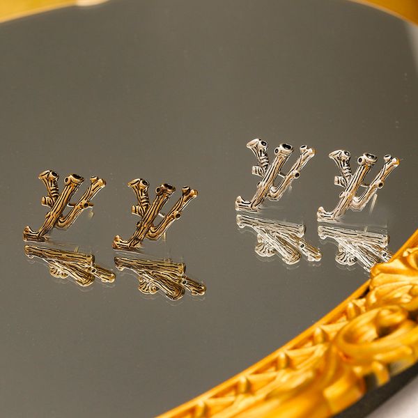 luxury brand designers letter stud clip chain stainless steel geometric famous women with steel sea 18k gold plated earring wedding party je, Golden;silver
luxury brand designers letter stud clip chain stainless steel geometric famous women with steel sea 18k gold plated earring wedding party je, Golden;silver