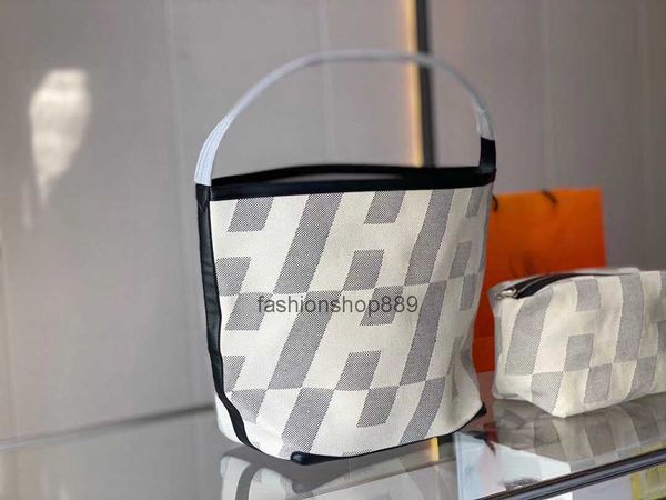 designer body cross flap fashion bag mini shoulder bags thread purse claic letter buckle clutch pouch removable strap multicolor pig nose bu
designer body cross flap fashion bag mini shoulder bags thread purse claic letter buckle clutch pouch removable strap multicolor pig nose bu