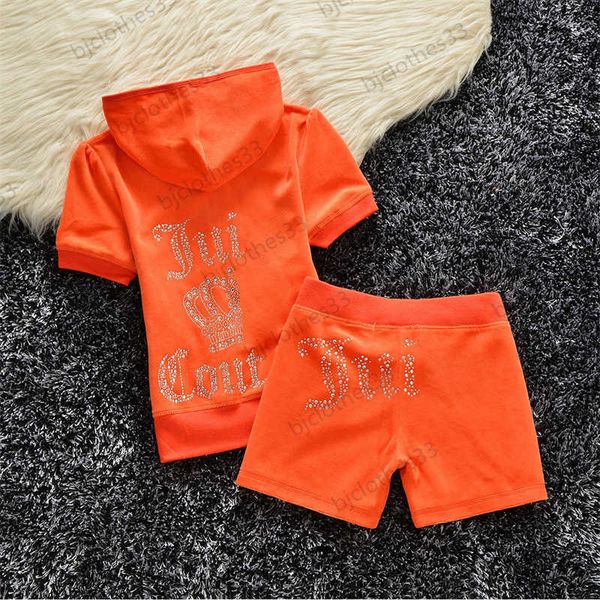 red two piece pants luxury brand hooded short sleeves tee elastic waist drill shorts 20 colors tracksuits womens fashion, White
red two piece pants luxury brand hooded short sleeves tee elastic waist drill shorts 20 colors tracksuits womens fashion, White