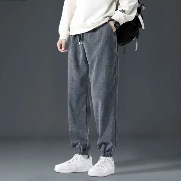 women's pants capris men pants corduroy solid color autumn winter keep warm fashion streetwear casual loose sweatpants male sports trou, Black;white
women's pants capris men pants corduroy solid color autumn winter keep warm fashion streetwear casual loose sweatpants male sports trou, Black;white
