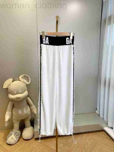 designer 2022 women girls pants with letter pattern female high end milan runway casual jersey jogging waist loose outwear harem long fzbs, Black;white
designer 2022 women girls pants with letter pattern female high end milan runway casual jersey jogging waist loose outwear harem long fzbs, Black;white
