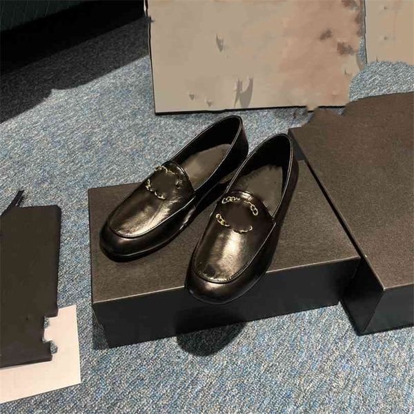 fashion dress shoes 2023 channel women leather high heel metal buckle letter logo wedding party business casual flat shoes 04-05, Black
fashion dress shoes 2023 channel women leather high heel metal buckle letter logo wedding party business casual flat shoes 04-05, Black