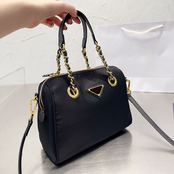 briefcase nylon shopping chain bag men shoulder crossbody handbags totes large capacity commuter bags women handbag purse mommy travel embos
briefcase nylon shopping chain bag men shoulder crossbody handbags totes large capacity commuter bags women handbag purse mommy travel embos