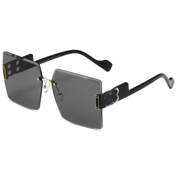 new fashion frameless cut edge balencigas women sunglasses fashion personality street p concave shape gradient shades, White;black
new fashion frameless cut edge balencigas women sunglasses fashion personality street p concave shape gradient shades, White;black