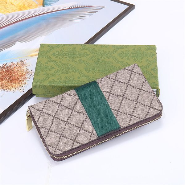 famous purses women wallets designer handbags ladies coin purse luxury casual totes fashion bag classic card holder, Red;black
famous purses women wallets designer handbags ladies coin purse luxury casual totes fashion bag classic card holder, Red;black