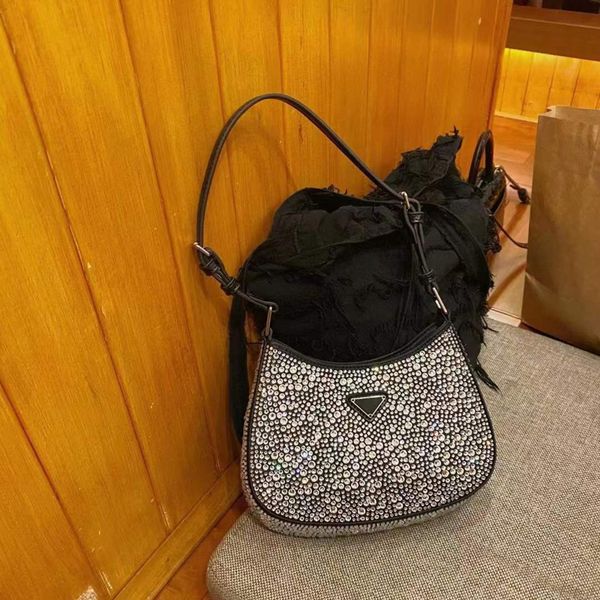 with box luxurys designers bags diamonds women soho disco shoulder bag fringed messenger purse designer crossbody bags wallet evening handba
with box luxurys designers bags diamonds women soho disco shoulder bag fringed messenger purse designer crossbody bags wallet evening handba