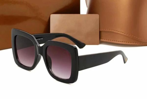 1pcs fashion round sunglasses eyewear sun glasses designer brand black metal frame dark 50mm glass lenses for mens womens better brown 0083, White;black
1pcs fashion round sunglasses eyewear sun glasses designer brand black metal frame dark 50mm glass lenses for mens womens better brown 0083, White;black