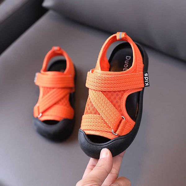 sandals sandal bayi baotou musim panas 2022 sepatu pantai anak laki-laki dan perempuan baru sandal anak-anak sol lembut l230301, Black;red 
sandals sandal bayi baotou musim panas 2022 sepatu pantai anak laki-laki dan perempuan baru sandal anak-anak sol lembut l230301, Black;red