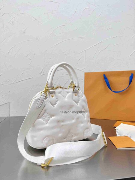 bags shoulder designer couin chain crossbody bag puffed leather ladies purse women handbag portable pochette clutch wash mini tote 23ss
bags shoulder designer couin chain crossbody bag puffed leather ladies purse women handbag portable pochette clutch wash mini tote 23ss
