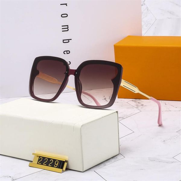 luxury brand designer design high-quality men's and women's sunglasses for casual driving glasses243m, White;black
luxury brand designer design high-quality men's and women's sunglasses for casual driving glasses243m, White;black