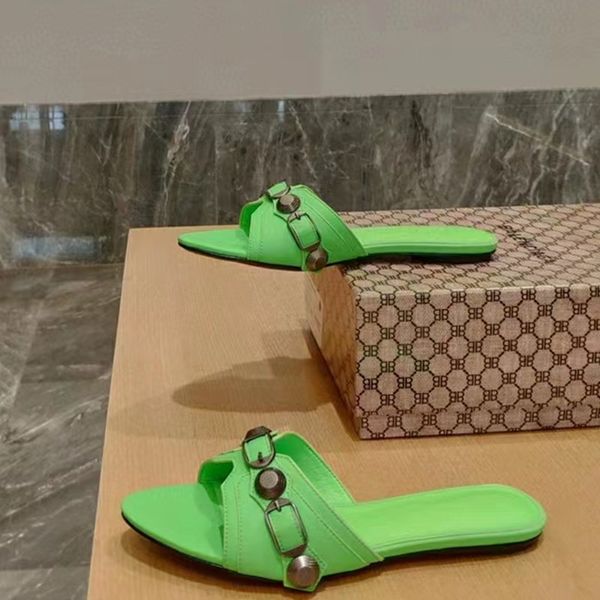 summer hollow rivet women's sandals genuine leather toe runway party fashion sandals low-heeled design low-heeled slippers 2cm 35-41siz, Black
summer hollow rivet women's sandals genuine leather toe runway party fashion sandals low-heeled design low-heeled slippers 2cm 35-41siz, Black