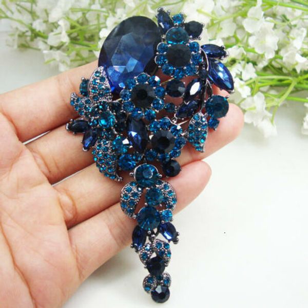 pins brooches woman vintage flower cluster long pendant brooch pin blue crystal 230228, Gray
pins brooches woman vintage flower cluster long pendant brooch pin blue crystal 230228, Gray