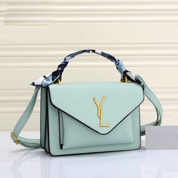 Classic Luxury Bags Messenger Handbags 2023 High Quality Purse Lady Wallets Hobo Women Purses Famous Designer Cross Body Totes Female, Black
Classic Luxury Bags Messenger Handbags 2023 High Quality Purse Lady Wallets Hobo Women Purses Famous Designer Cross Body Totes Female, Black