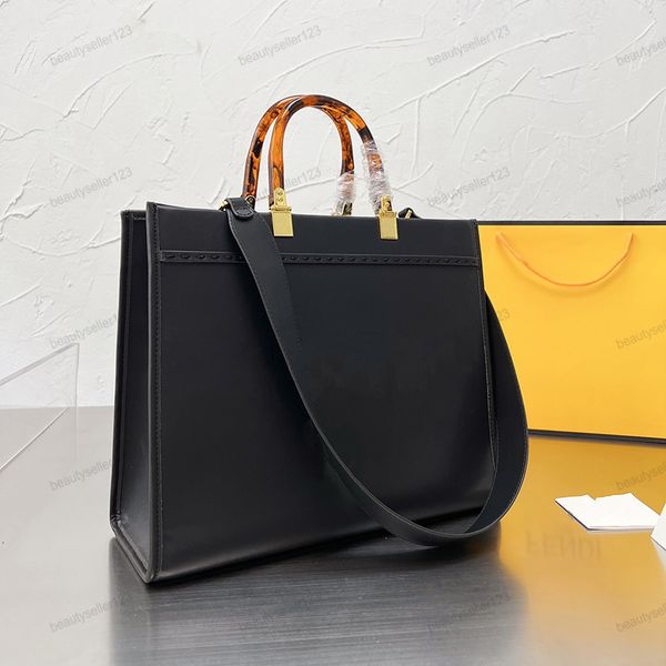 Fashion Women Totes Bag Luxury Designer Shoulder Bags Leather Handbag Women Shopping High-quality Handbags Lady Cross Body Large Famous Capacity Crossbody Bag, Grey
Fashion Women Totes Bag Luxury Designer Shoulder Bags Leather Handbag Women Shopping High-quality Handbags Lady Cross Body Large Famous Capacity Crossbody Bag, Grey