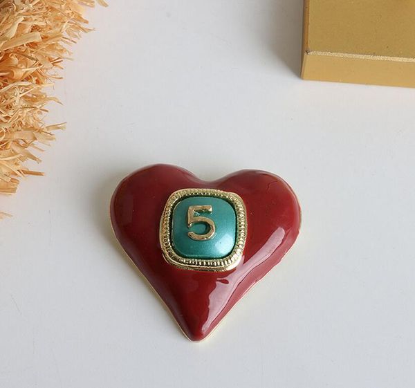 korean version letter brooch temperament fashion peach heart suit accessories female 2 color optional, Gray
korean version letter brooch temperament fashion peach heart suit accessories female 2 color optional, Gray