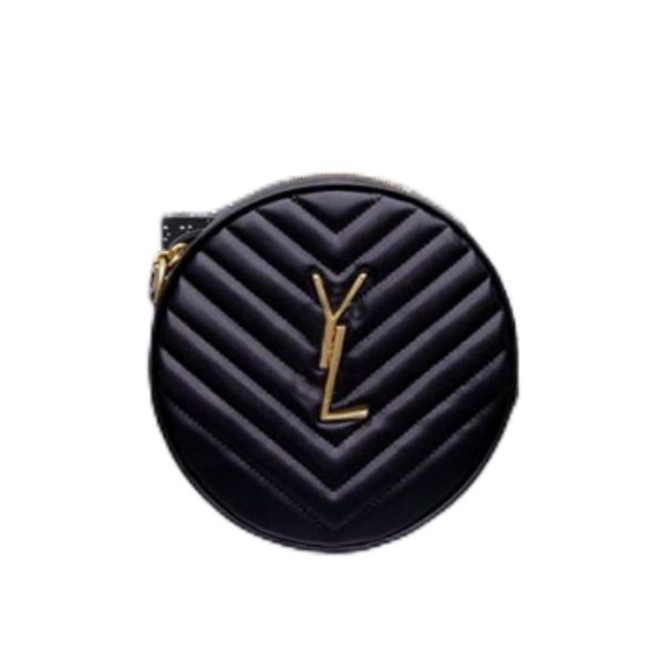 luxurys designers bag round bread bags handbag womens shoulder crossbody bag designers leather crossbody clutch shoulder handbag stylish and
luxurys designers bag round bread bags handbag womens shoulder crossbody bag designers leather crossbody clutch shoulder handbag stylish and