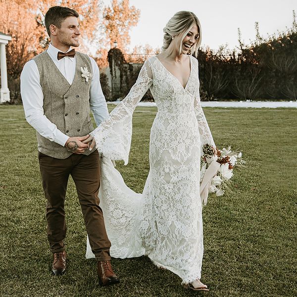 long sleeve lace mermaid wedding dress boho 2023 v neck backless civil country garden wedding dresses bohemian bride giown robes de mariee v, White
long sleeve lace mermaid wedding dress boho 2023 v neck backless civil country garden wedding dresses bohemian bride giown robes de mariee v, White