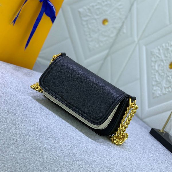 handbag women's bag women's bag one shoulder bag cowhide chain bag hold bag fashion brand bag famous crossbody bag spin buckle pur
handbag women's bag women's bag one shoulder bag cowhide chain bag hold bag fashion brand bag famous crossbody bag spin buckle pur