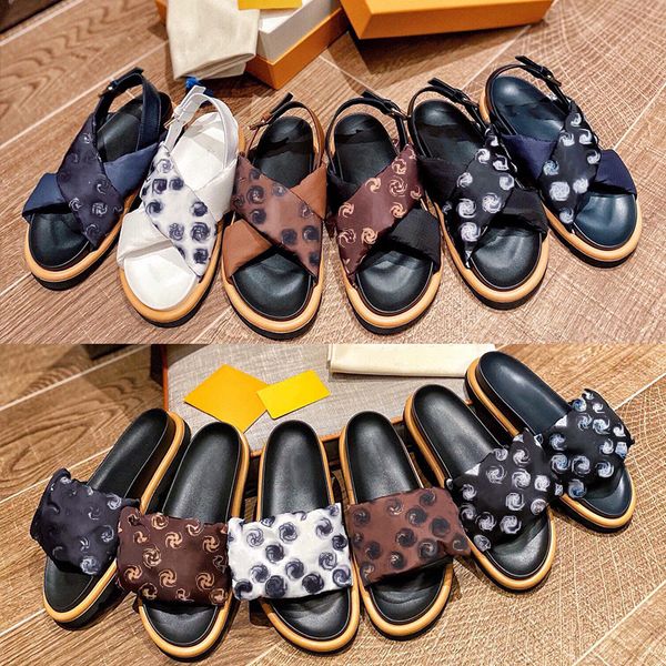 luxury slipper pool pillow comfort embossed mules designer sandal men women shoes copper deep blue triple black pink summer sandals
luxury slipper pool pillow comfort embossed mules designer sandal men women shoes copper deep blue triple black pink summer sandals