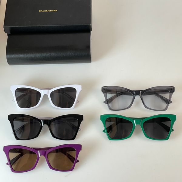 women's fashion full frame designer sunglasses summer vacation travel polarized light letter printing glasses, White;black
women's fashion full frame designer sunglasses summer vacation travel polarized light letter printing glasses, White;black